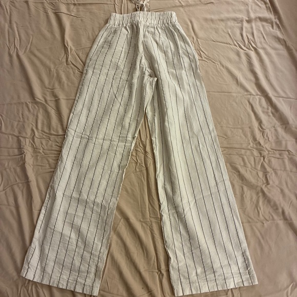 Sienna Sky Women’s White Striped Linen Pants - Picture 4 of 4